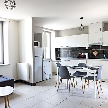 Le Petit Tyard Appartement Chalon-sur-Saône Buitenkant foto