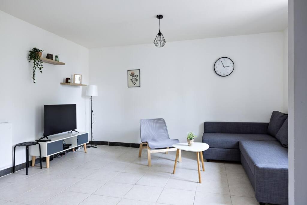 Le Petit Tyard Appartement Chalon-sur-Saône Buitenkant foto