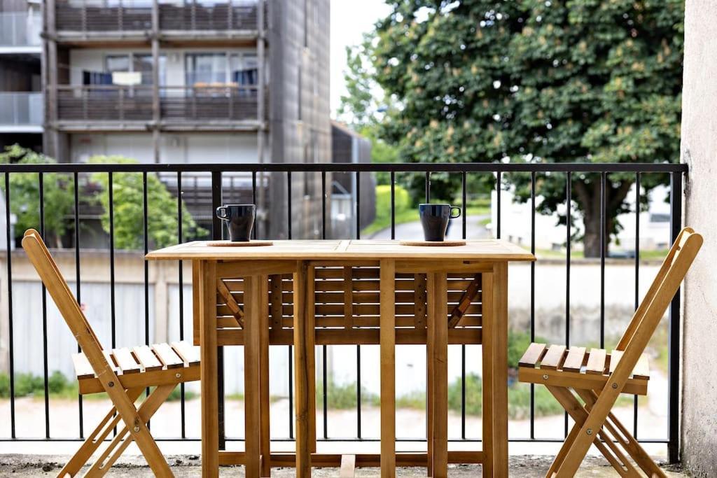 Le Petit Tyard Appartement Chalon-sur-Saône Buitenkant foto